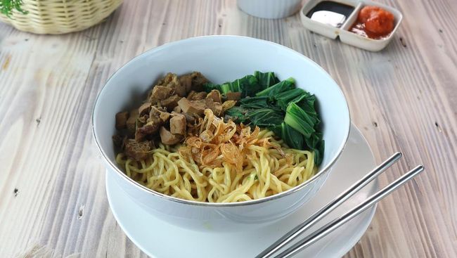 Mie Ayam Bejooo: The Flavor That Brings You Back to Cilacap